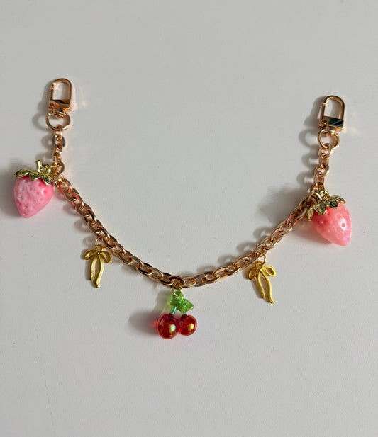 Charms strawberry pink
